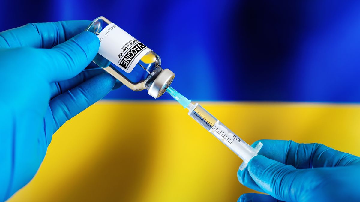 Stát chce přimět Ukrajince k očkování
